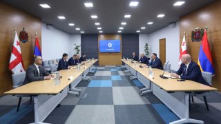 Председатель Следственного комитета РА и Министр внутренних дел Грузии обсудили возможности развития отношений между двумя структурами (фото)